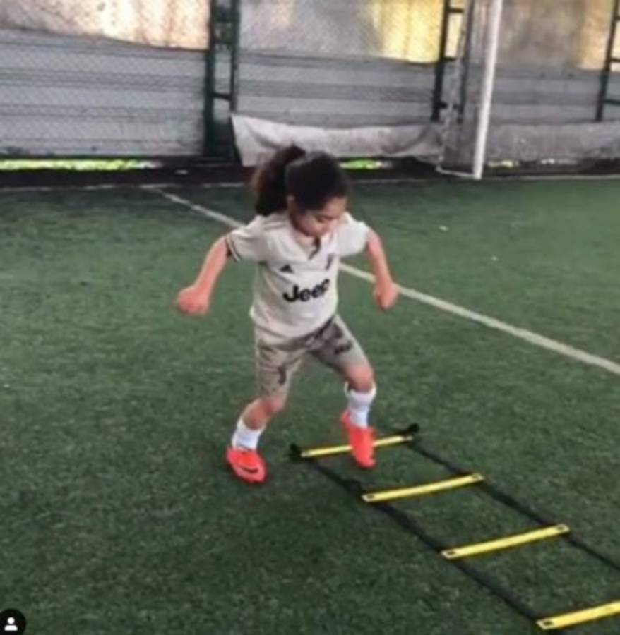 La transformación de Arat Hosseini, el niño iraní que es un crack y al que someten a entrenamientos extremos