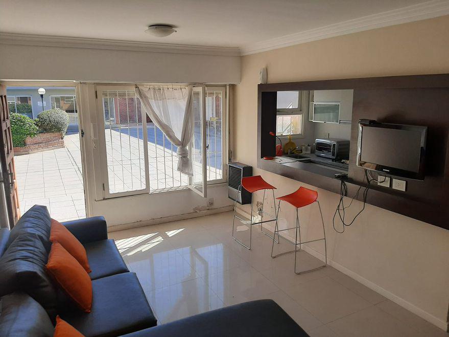 La millonaria subasta de los bienes de Maradona: Así son sus dos mansiones y sus autos de lujo