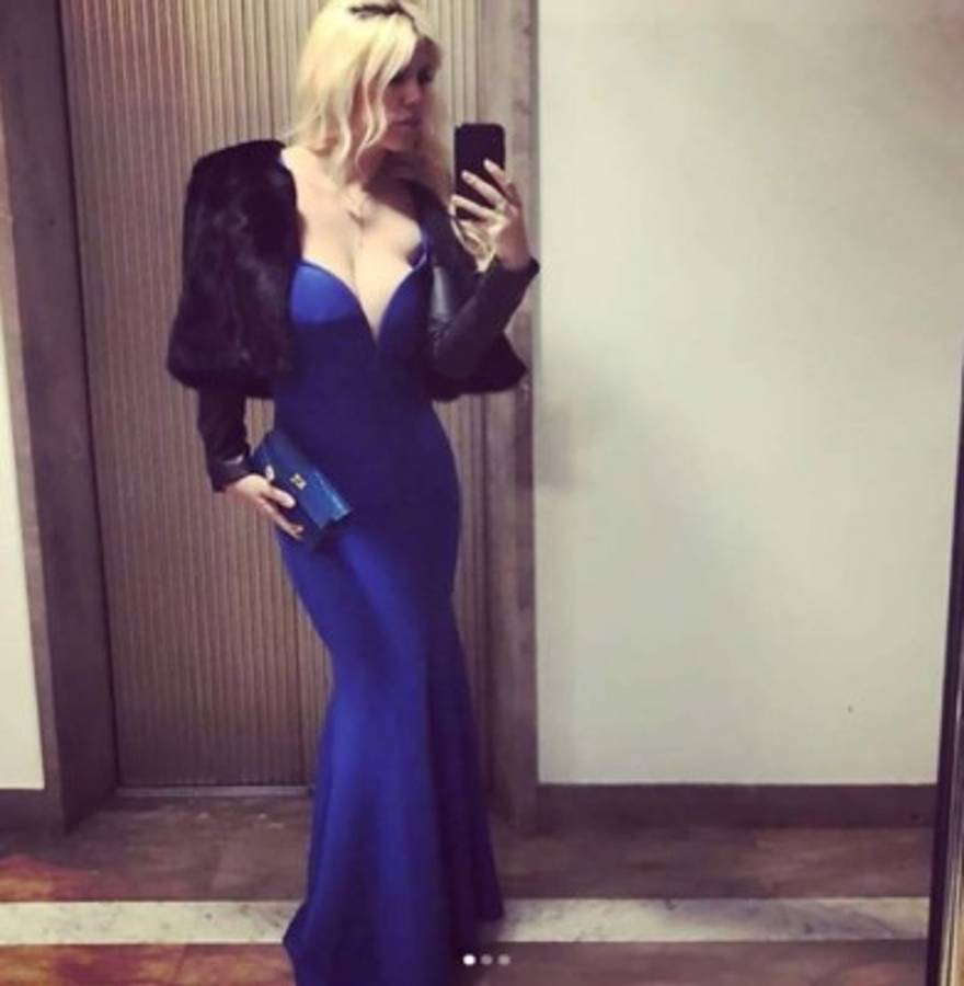 UUUFFF: Las deslumbrantes fotos de Wanda Nara en la cena navideña del Inter de Milan