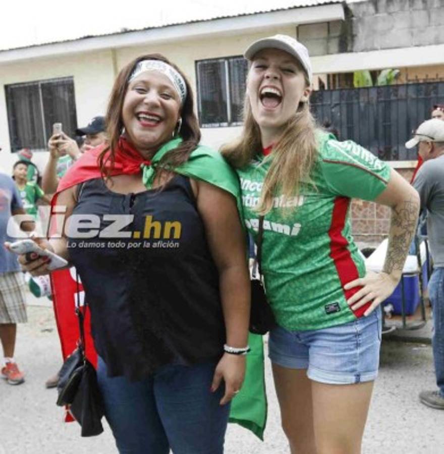 ¡BELLEZA! Las hermosas chicas que paralizaron la final -Marathón-Motagua