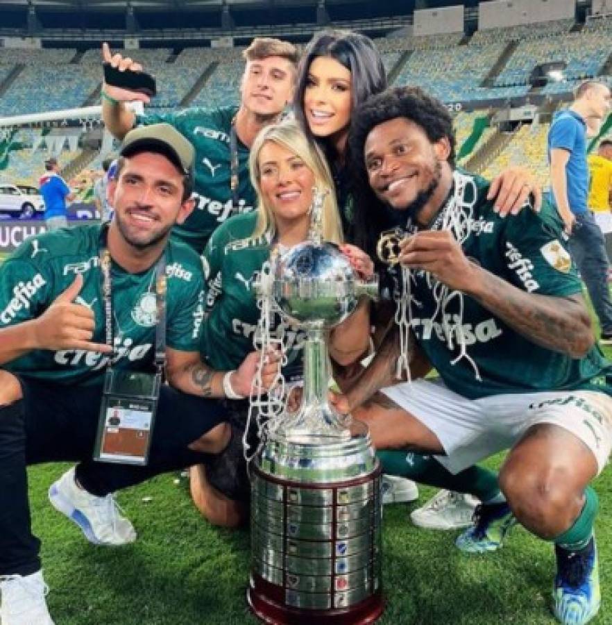 De la fiesta por ganar la Libertadores a ir de urgencias al hospital: el drama del brasileño Luiz Adriano