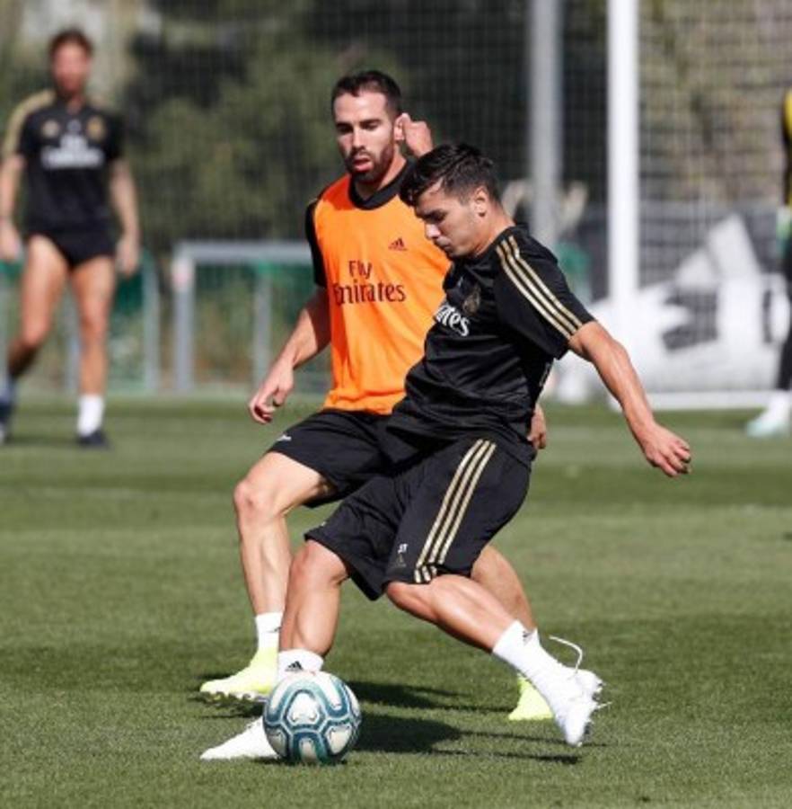 FOTOS: Nuevo integrante, una baja y la 'jugadita' de James en el entrenamiento del Real Madrid  
