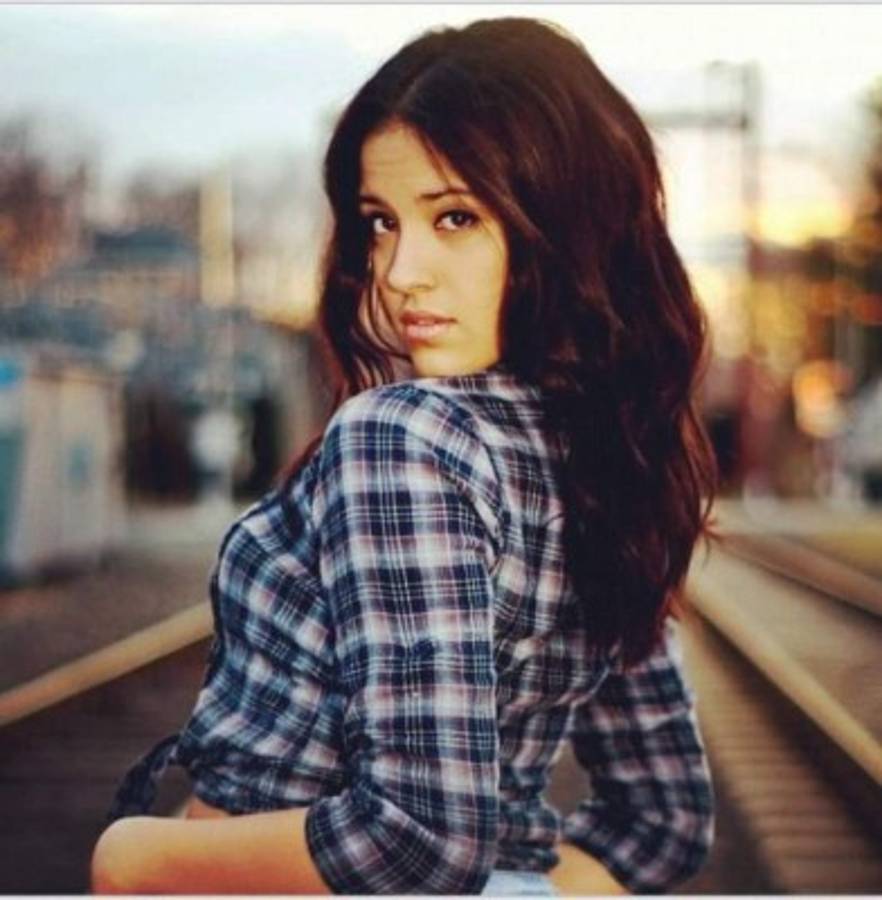 Esposas calientan aun más el juego entre Costa Rica y Estados Unidos