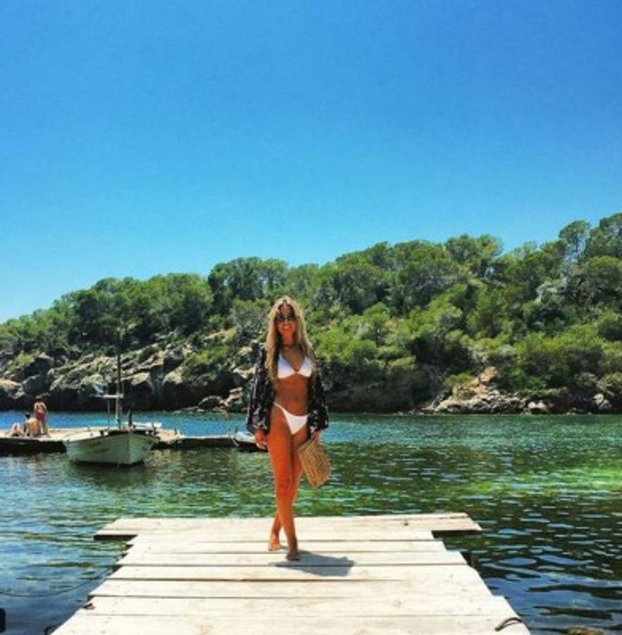 Conocé a Helena Condis, la guapísima periodista española cercana a Messi