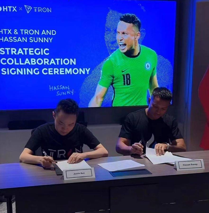 Ayudó a China a clasificar en las eliminatorias para el Mundial 2026, quisieron darle dinero y esta fue su respuesta