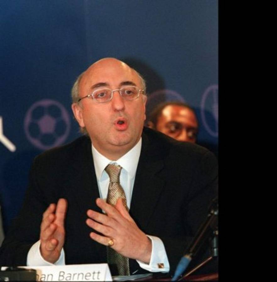 FOTOS: Conocé a los agentes que más dinero ganan en el fútbol