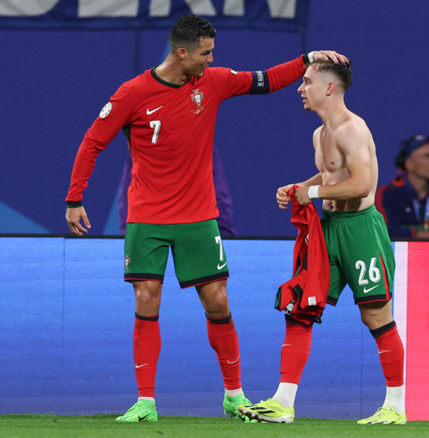 Cristiano Ronaldo hizo historia en la Eurocopa y le gritó el gol de Portugal al portero; Pepe rompió récord