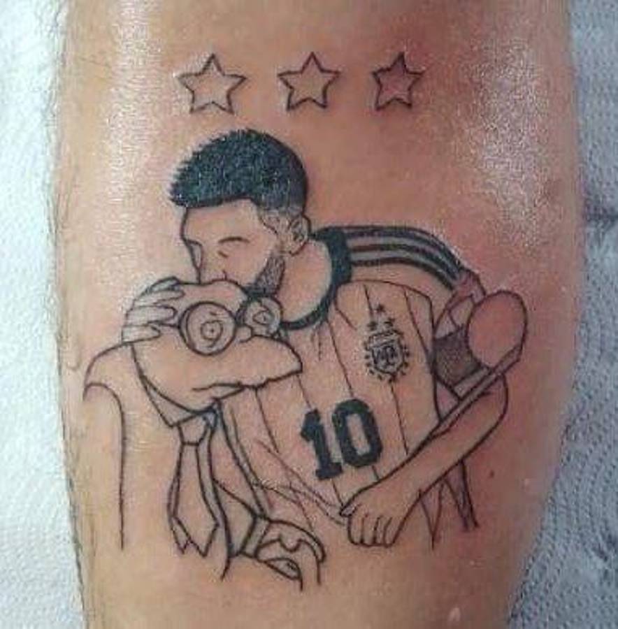 ¡Son espantosos! Lionel Messi y Dibu Martínez, afectados con los tatuajes más feos del Mundial Qatar 2022