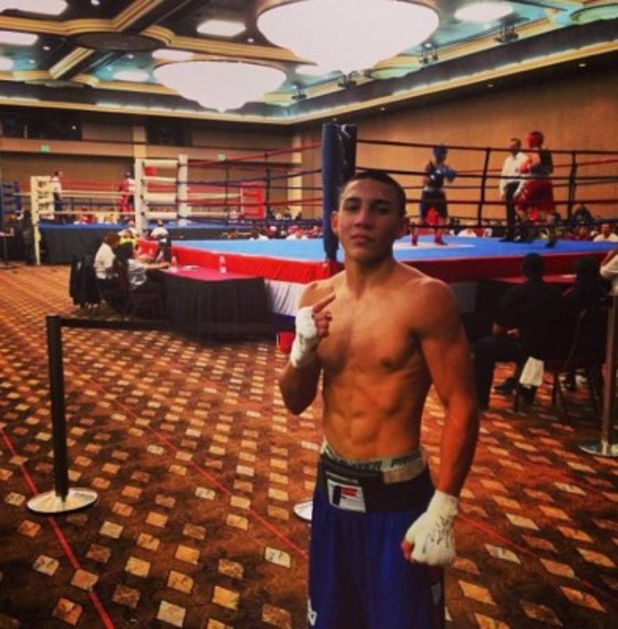 ¡Puro músculo! El 'salvaje' cambio físico del boxeador Teófimo López en solo seis años