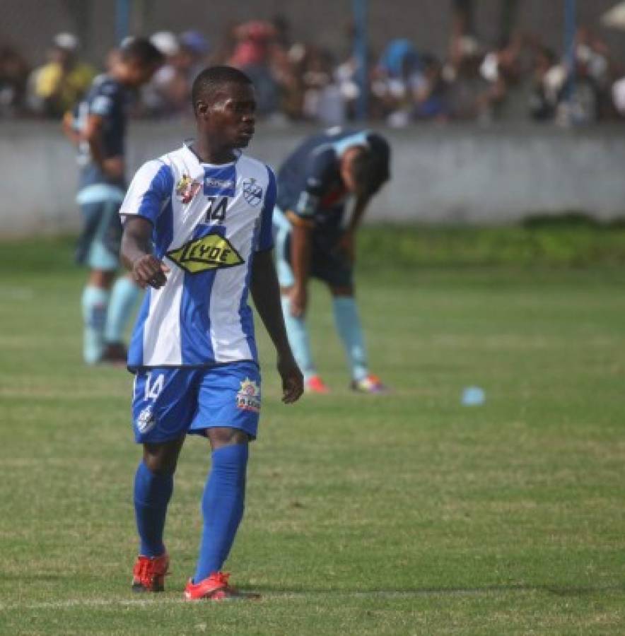 ¡ENORME! Los futbolistas que hizo debutar en Liga Nacional Héctor Vargas