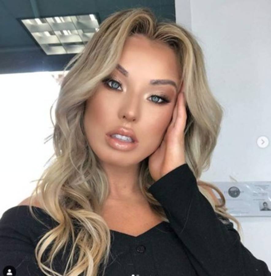 ¿Quién es? La sexy espontánea que enseñó de más al invadir la cancha en el Super Bowl