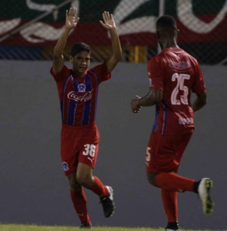 La evolución de Carlos Pineda: Del anonimato a brillar en Olimpia y en la Selección de Honduras