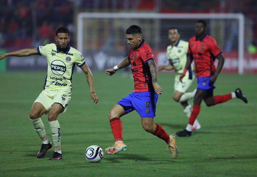 Javier López se volvió loco: Motagua recibió mala noticia en pleno festejo en Guatemala