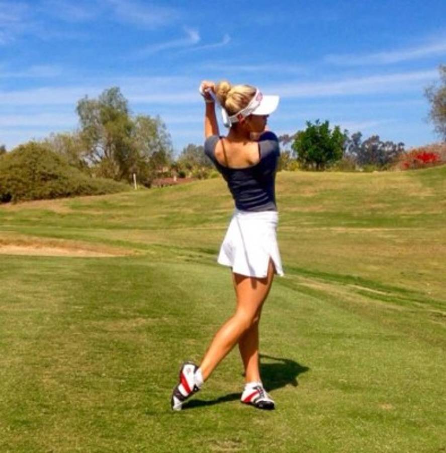 Paige Spiranac, la bella golfista que ha sido víctima del hackeo