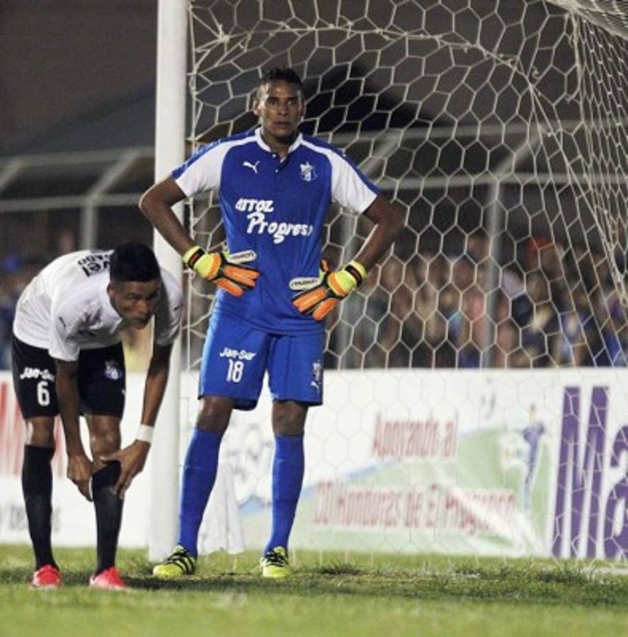 RUMORES Y FICHAJES: Olimpia y Real España pierden un objetivo, Juticalpa firma delantero