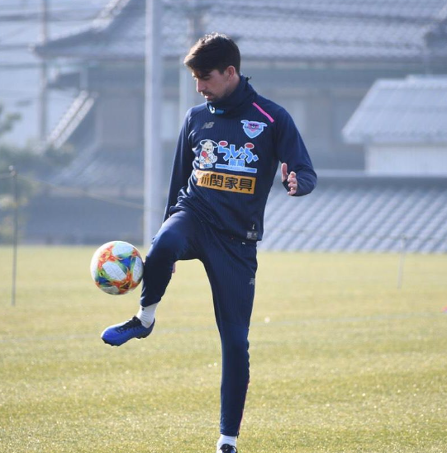 Guardiola lo descubrió, prometía ser figura del Barcelona y se retira con 32 años: “El fútbol me destruyó”