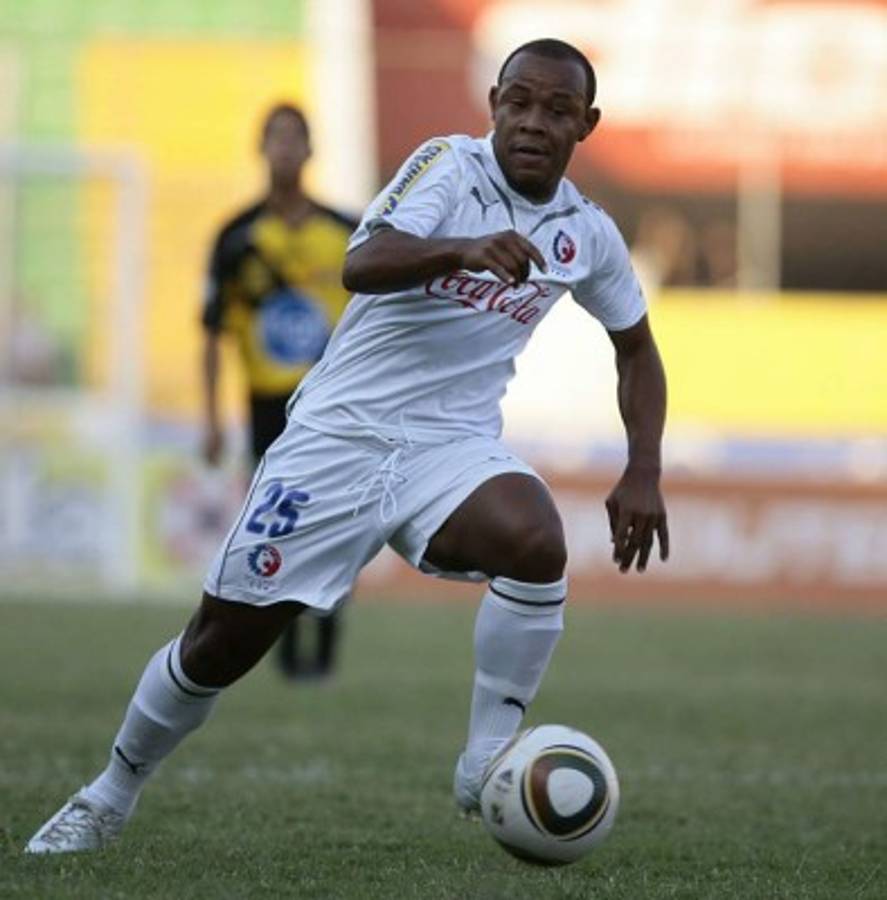 Jugadores que vistieron la camisa de Olimpia sin pena ni gloria
