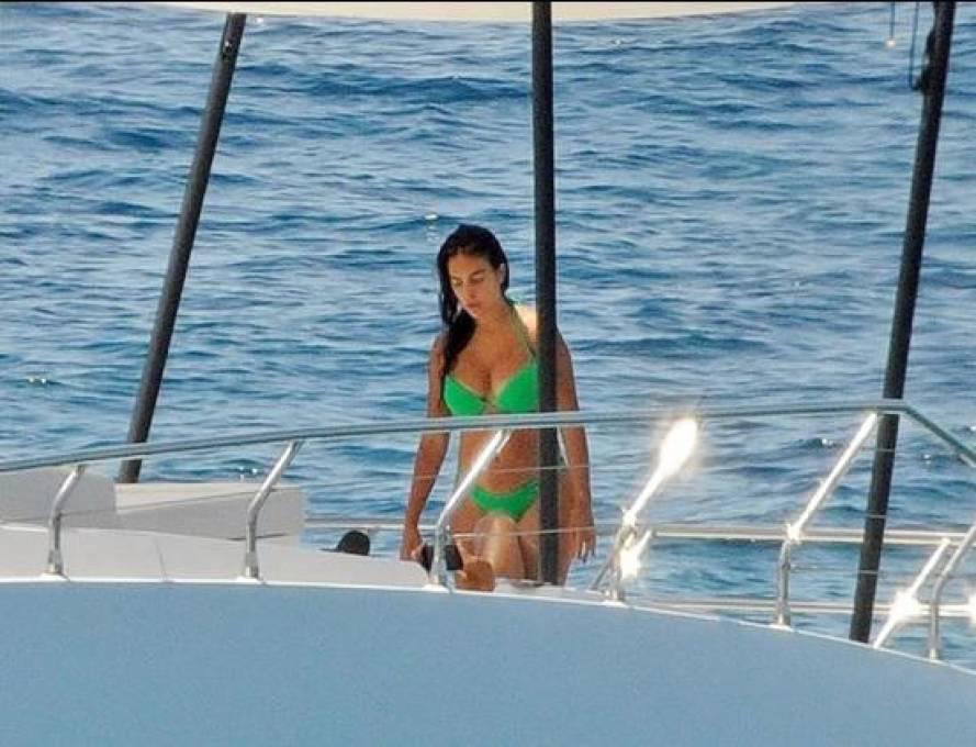 Georgina Rodríguez sale en defensa de su cuerpo: Las fotos por las que no deja de recibir duras críticas