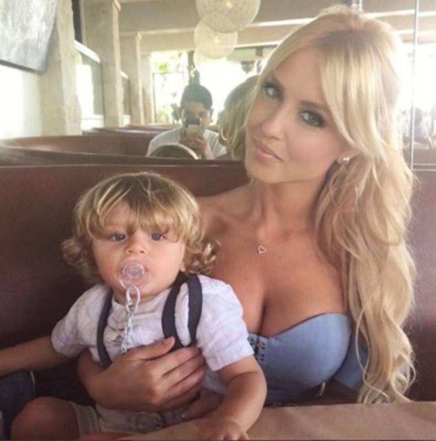 Saioa Cañibano, la explosiva reportera española que conquistó el mexicano Carlos Vela