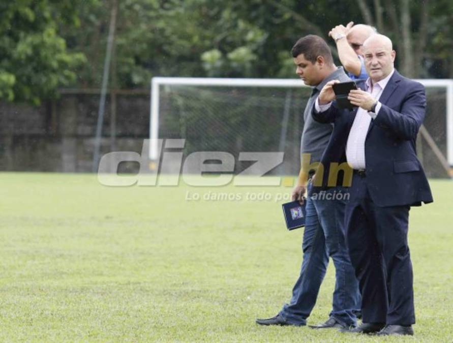 Comitiva australiana inspecciona San Pedro Sula previo al repechaje ante Honduras