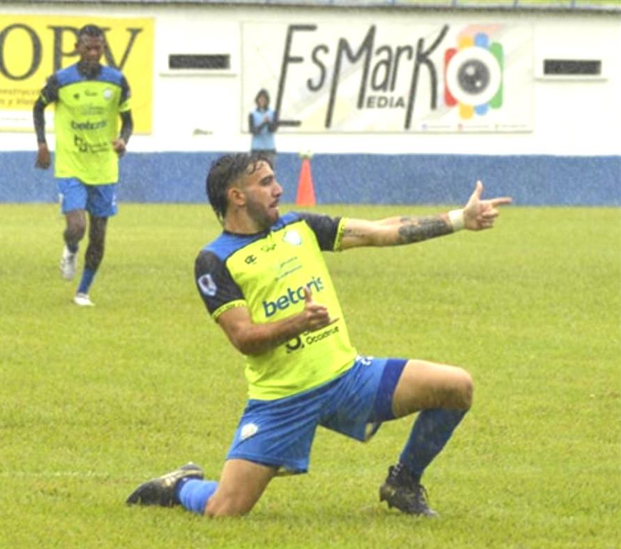 El pistolero Auzmendi solo piensa en el bienestar del Olancho FC.