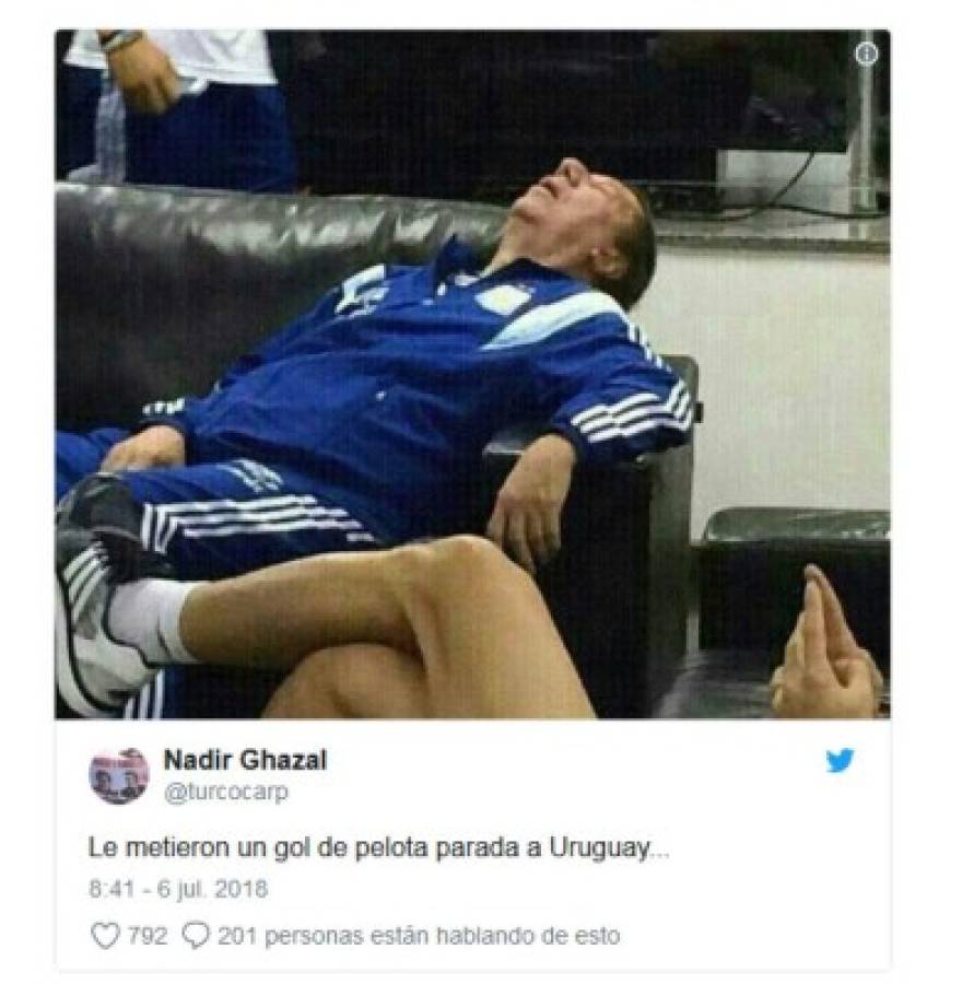 Los memes atacan a Muslera y Suárez tras eliminación de Uruguay ante Francia