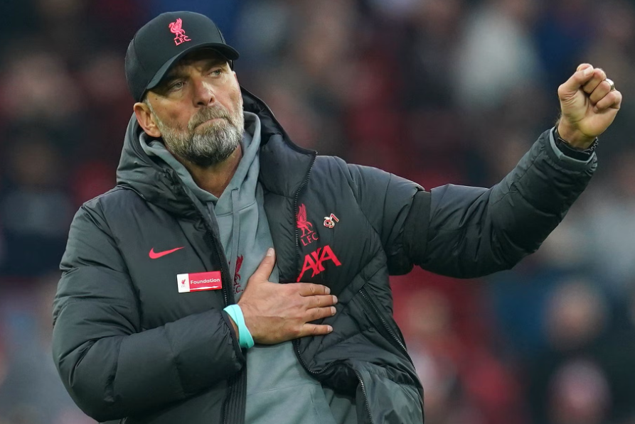 Volvería del retiro: los técnicos que maneja Alemania para reemplazar al despedido Hansi Flick