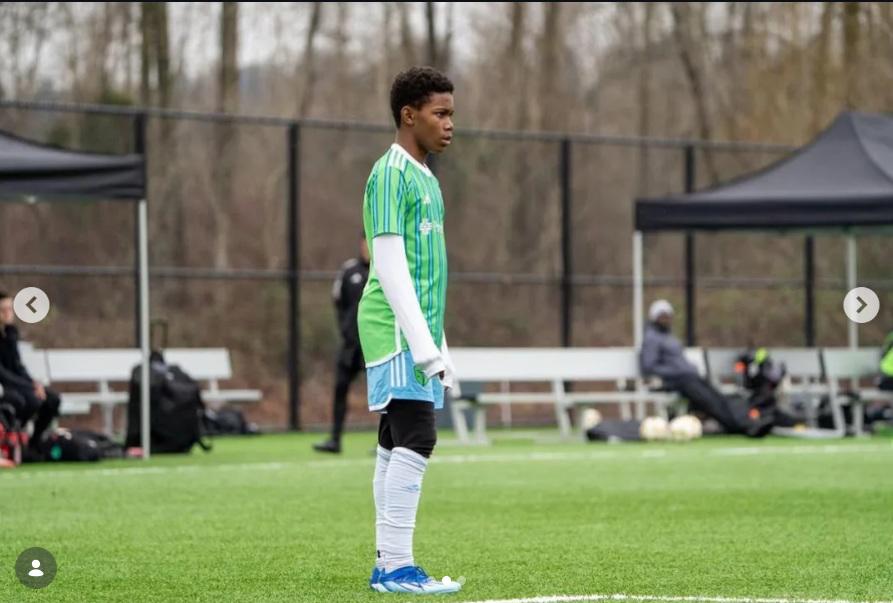 ¡La rompe con 14 años! Hondureño firmó su primer contrato profesional y está a un paso de debutar en la MLS