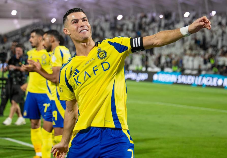 Cristiano Ronaldo supera con gran diferencia a Messi: los 10 jugadores mejor pagados del mundo en 2024