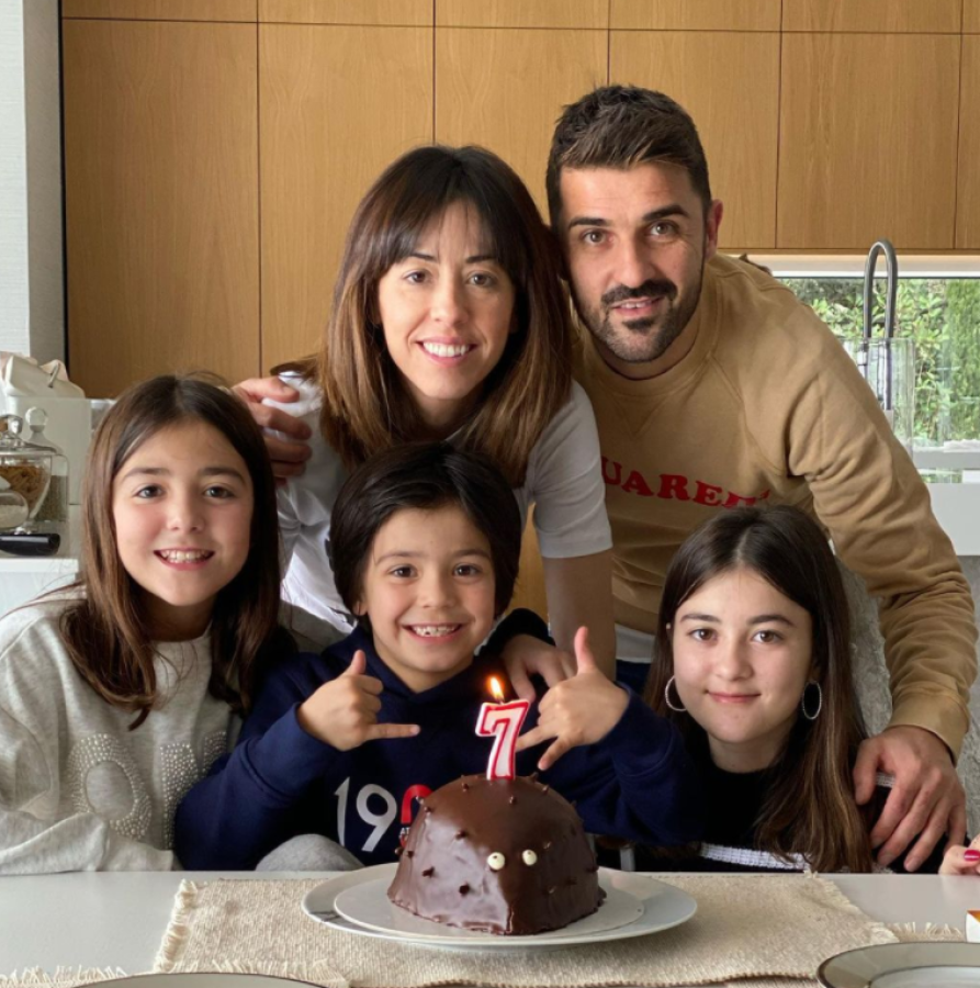 Fue figura en Barcelona y le marcó doblete a Honduras: así es la nueva vida de David Villa a sus 40 años