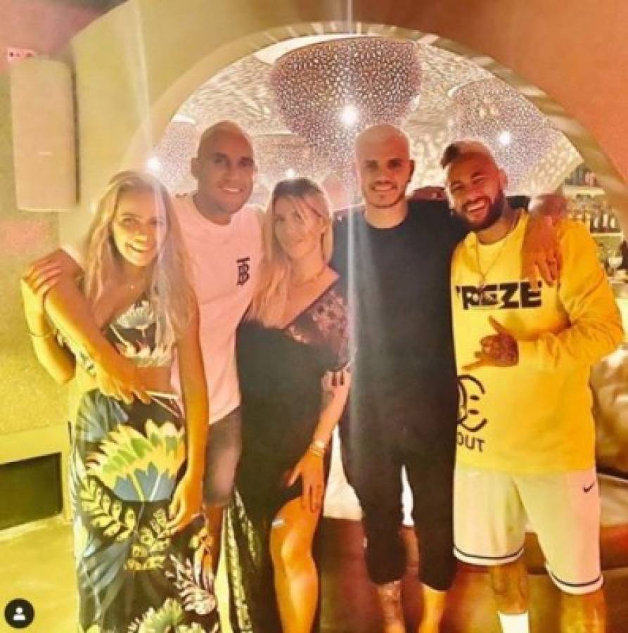 Wanda Nara y Andrea Salas deslumbran en sus vacaciones en Ibiza con Keylor Navas e Icardi