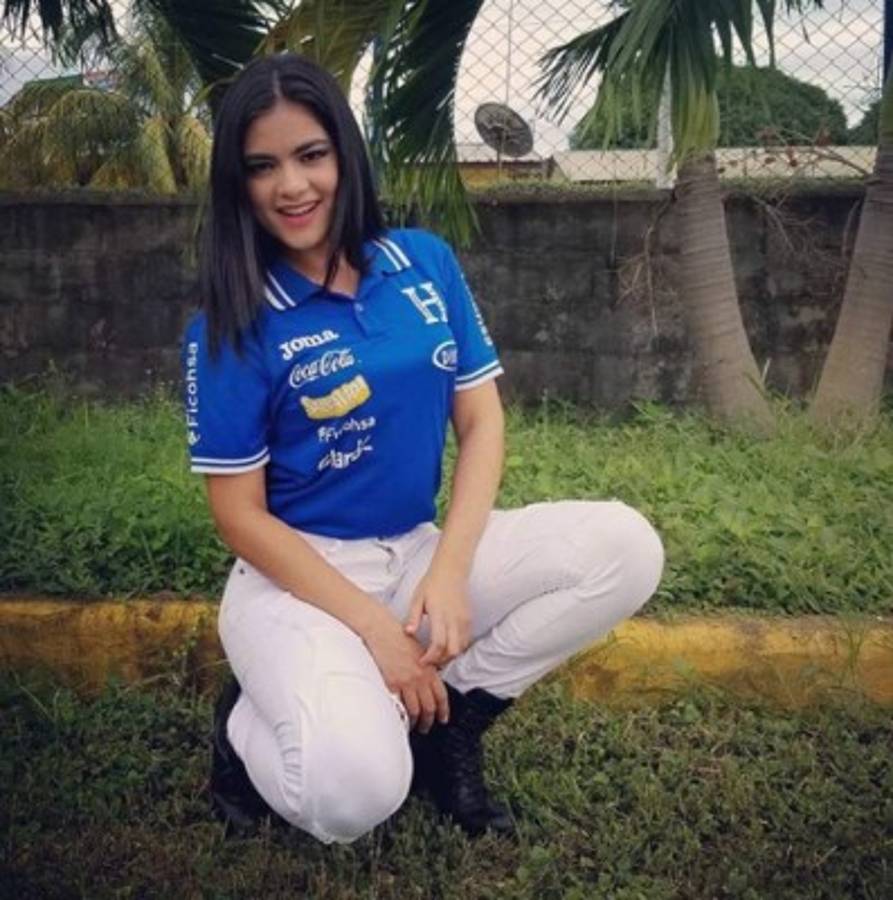 ¡Bellas hondureñas! Las famosas chicas que apoyan a la Selección Nacional