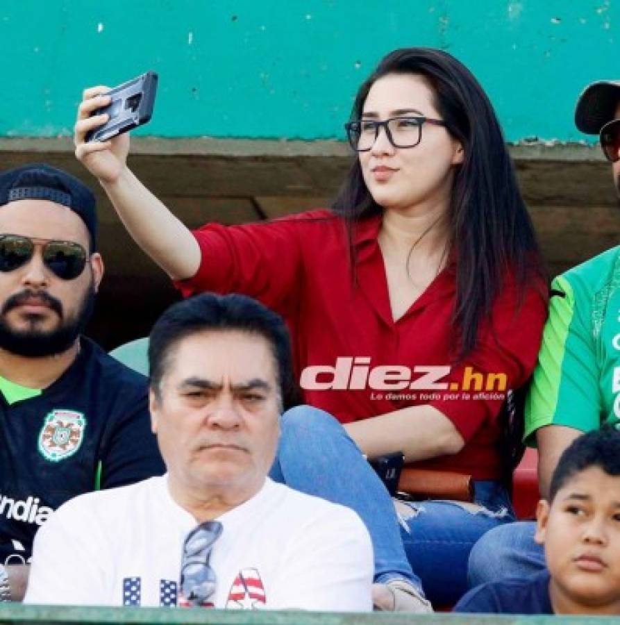 ¡Jornada de bellezas! Hermosas mujeres en los estadios de Honduras