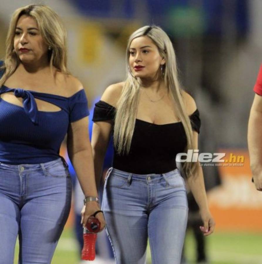 ¿Quién es? La preciosa rubia que se paseó por el Nacional durante el Motagua - Vida