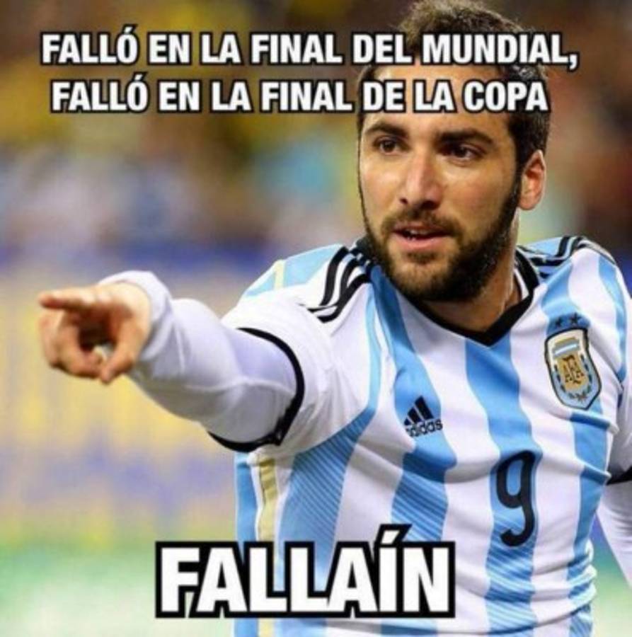 Los mejores memes de Gonzalo Higuaín por su terrible fallo en la final ante Chile