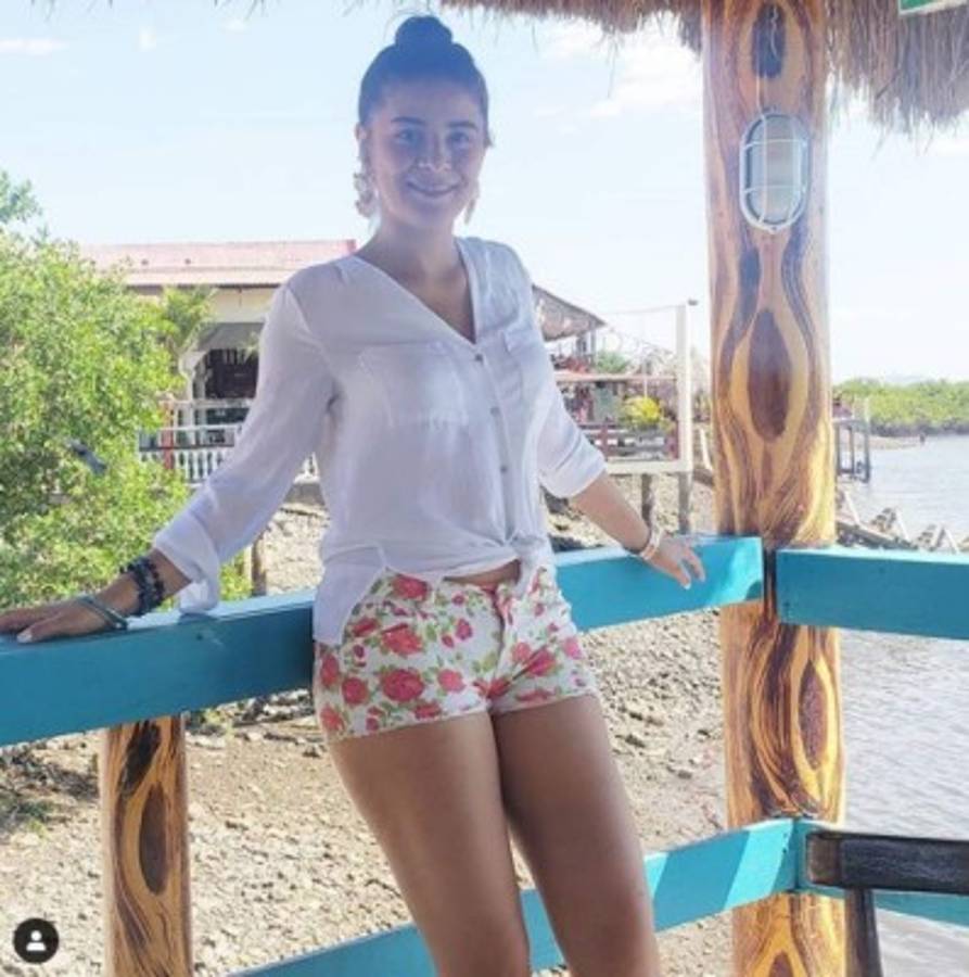 ¡Ardiente! Las bellezas que ya se pasean por las playas de Honduras