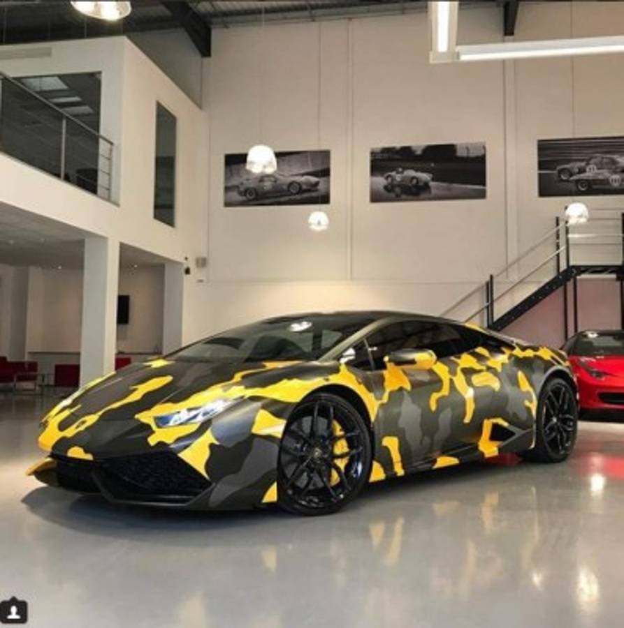 ¡De lujo! Los Lamborghinis que vende un solo hombre a los cracks de la Premier League