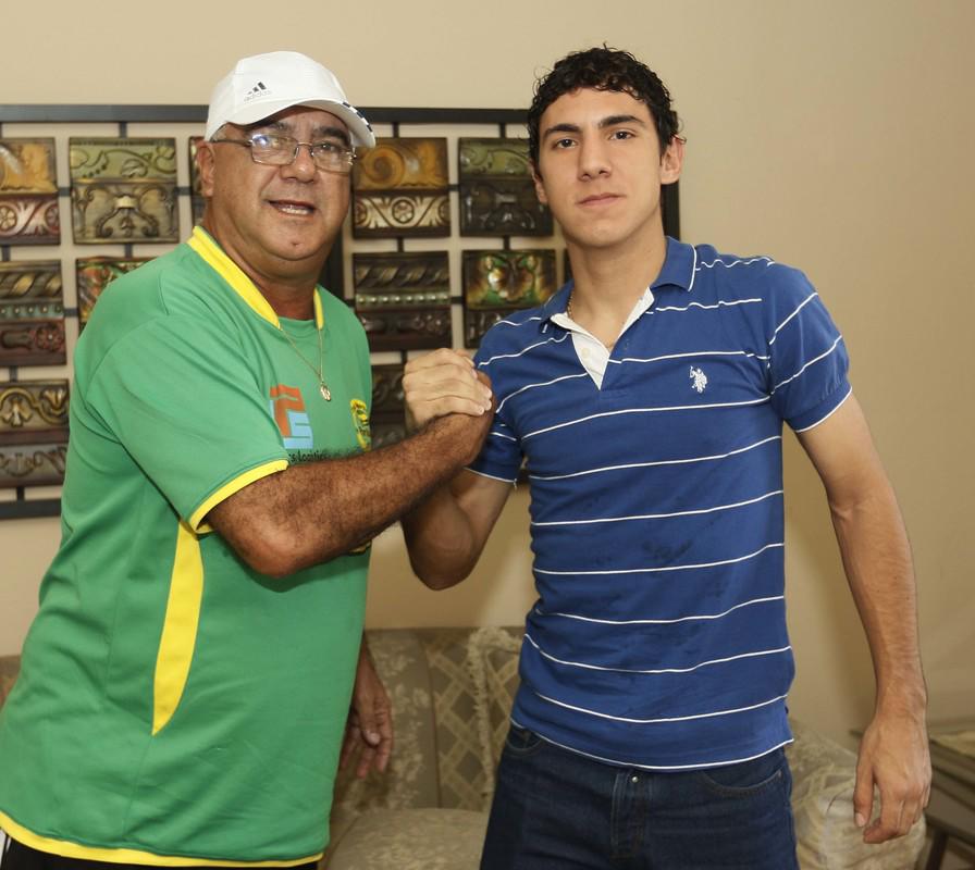 Tilguath hizo debutar a su pequeño en Liga: ¡Otros casos de padres que dirigieron a sus hijos en la primera de Honduras!