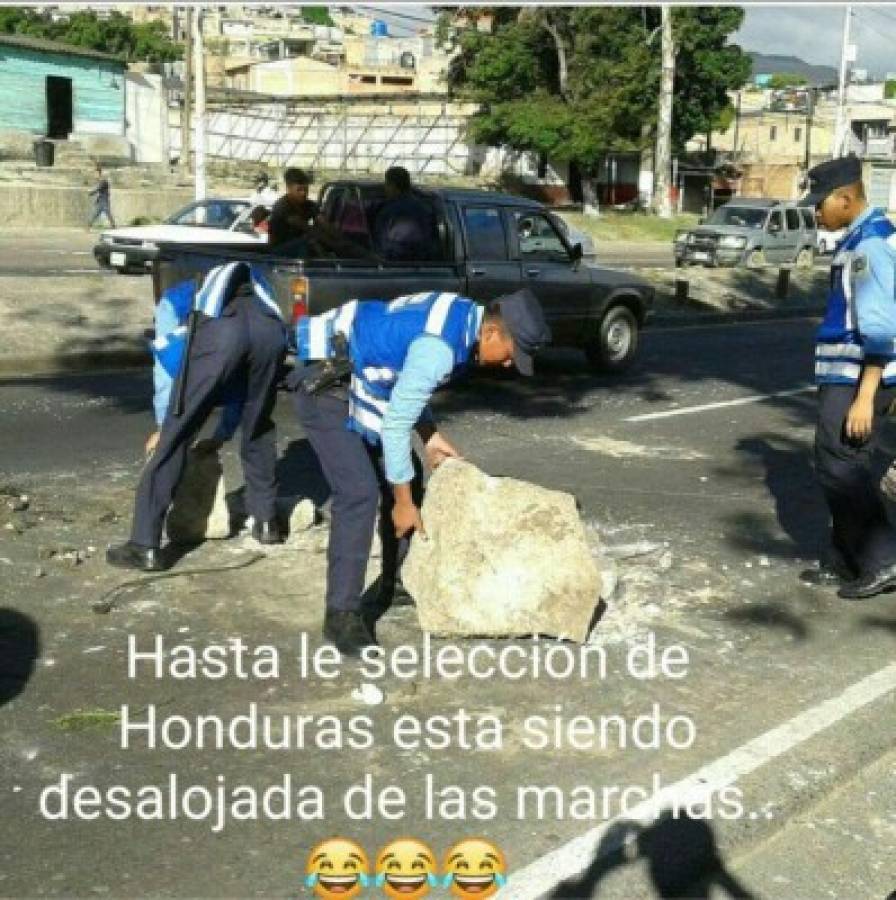Al mal tiempo, llegan los memes por el toque de queda en Honduras