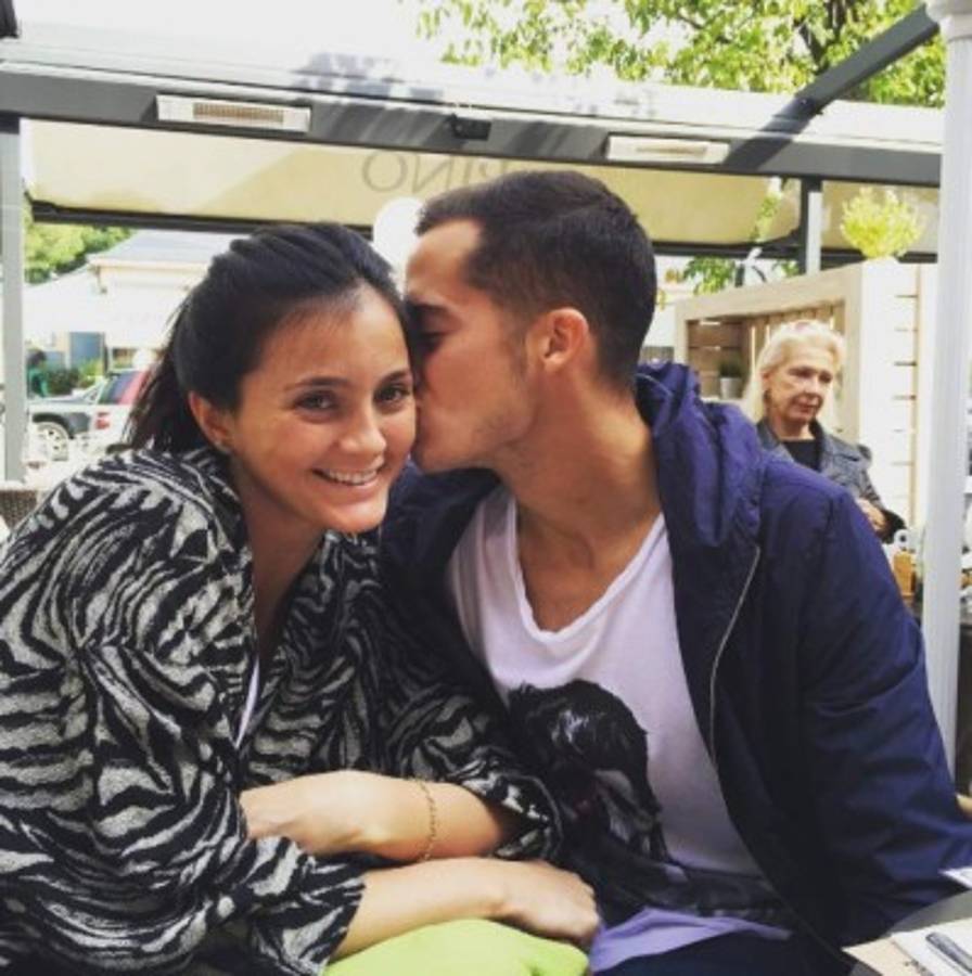 Así fue la romántica pedida de mano de Lucas Vázquez a su novia