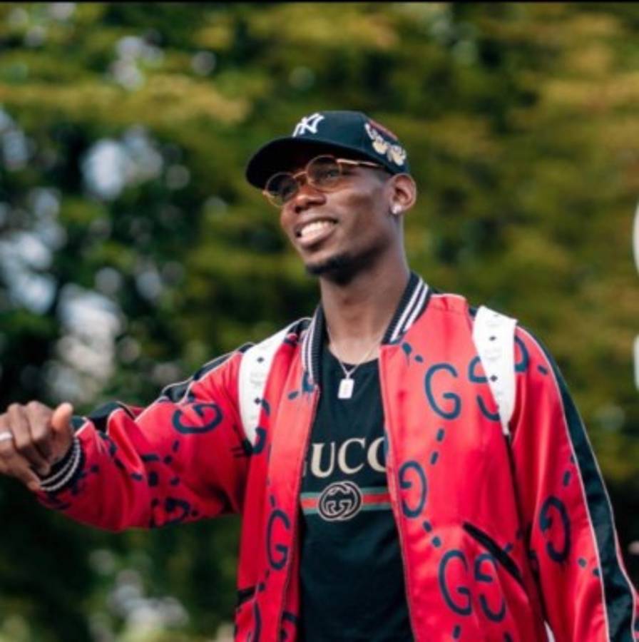 Así es la vida de millonario de Pogba: Mansiones, avión, autos de lujo y su sexy novia boliviana