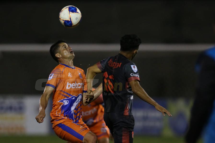 Las imágenes de la Jornada 1: Los reclamos de Diego Vázquez, el saludo de Lavallén y la alegría en La Ceiba