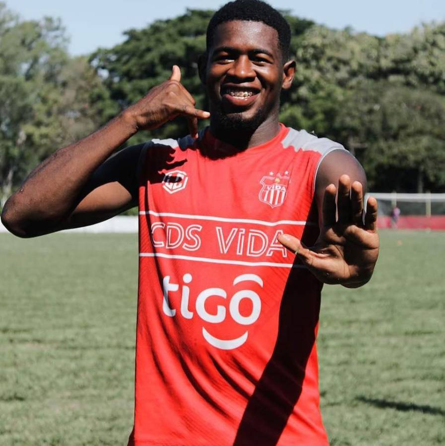 FICHAJES: Motagua no lo renueva y se va al ascenso, Olimpia define futuro de Bengtson y Jorge Álvarez; Olancho rompe el mercado