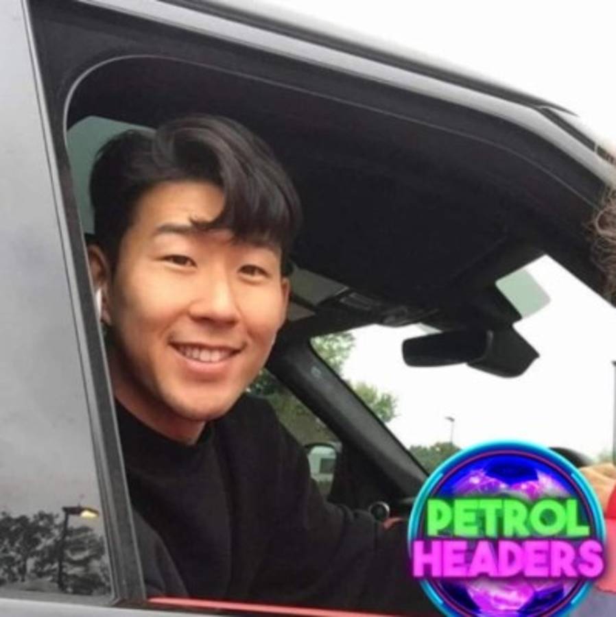 En Inglaterra comparan la millonaria colección de autos que tienen Salah y Son Heung-Min