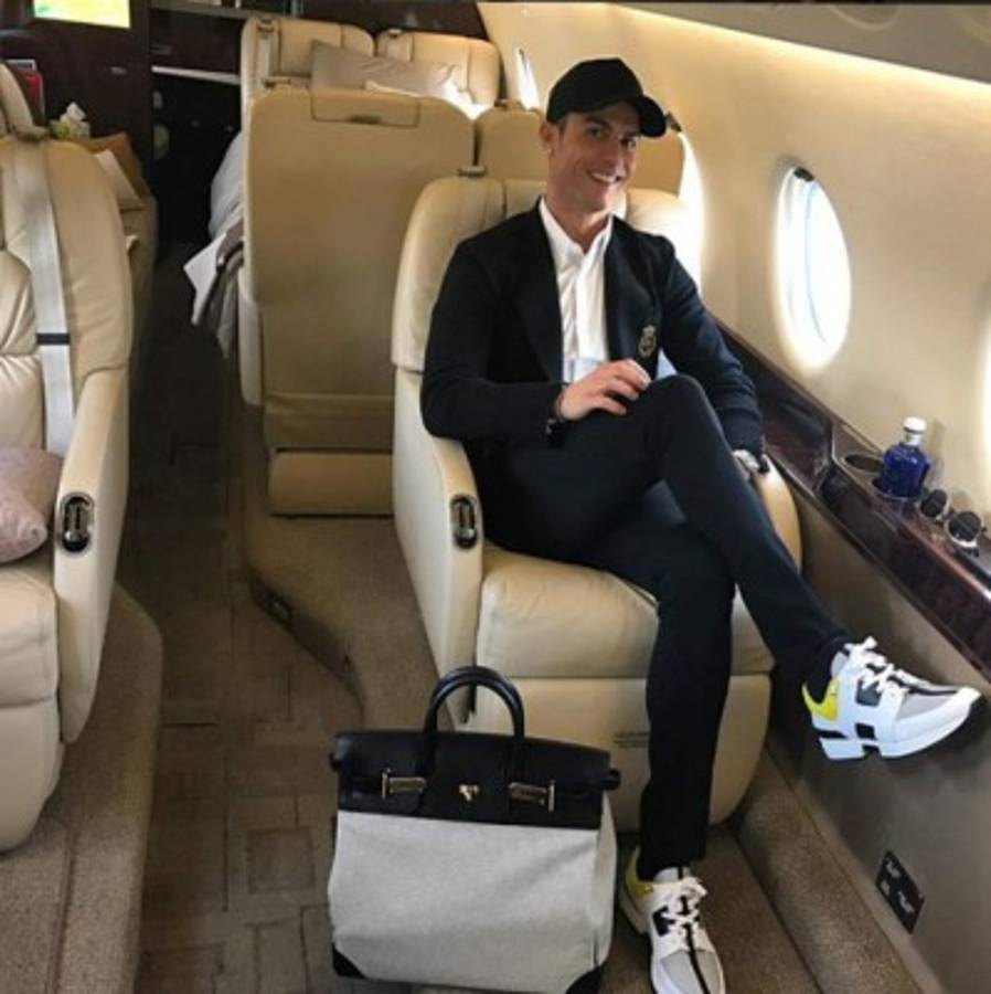 Así fue la lujosa celebración del cumpleaños de Cristiano Ronaldo