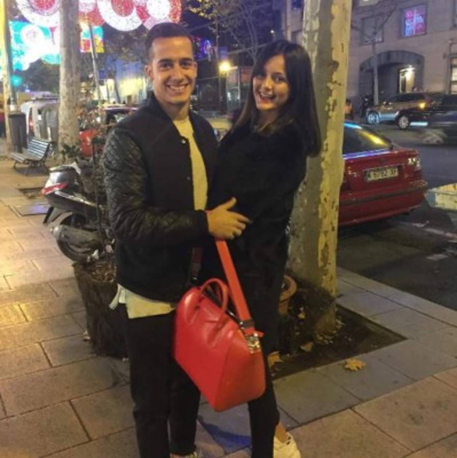 Así fue la romántica pedida de mano de Lucas Vázquez a su novia