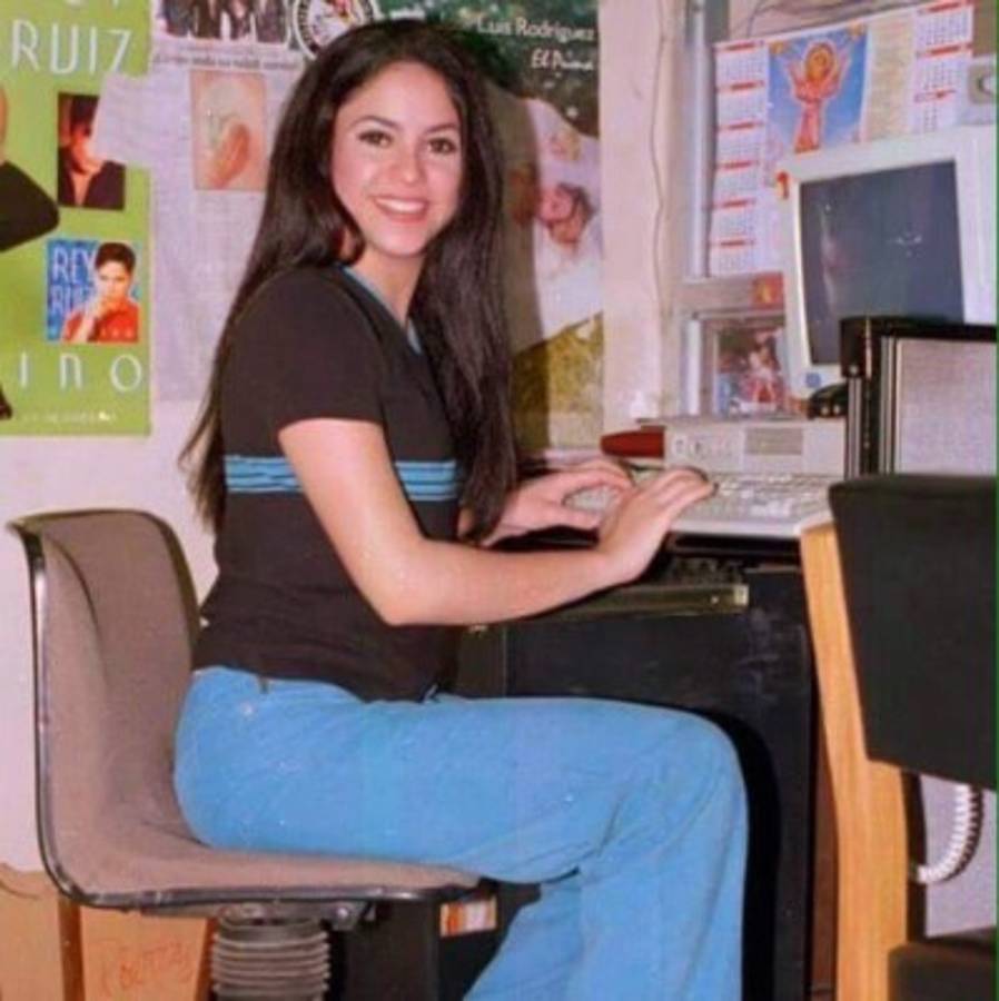 Hacen trizas con burlas a Shakira por sacar la lengua en show del Super Bowl