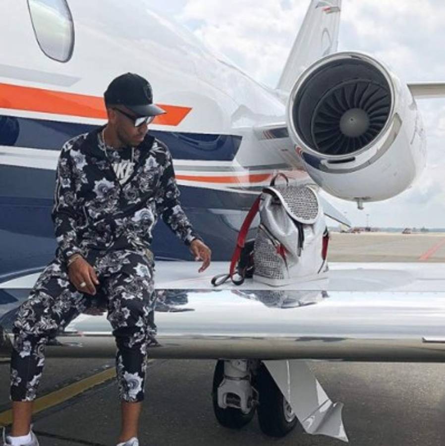 Jets, Lamborghinis y moda: Los Lujos de Pierre-Emerick Aubameyang en Inglaterra   