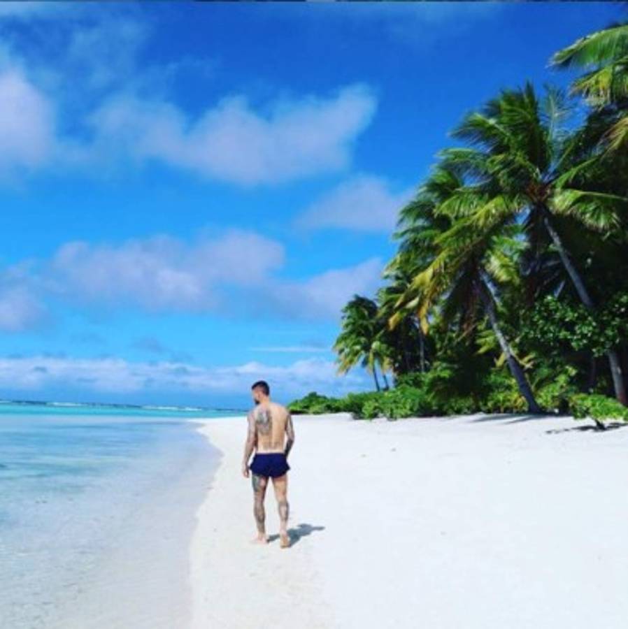 ¿Infidelidad? Wanda Nara luce su cuerpazo en unas vacaciones ardientes con Icardi