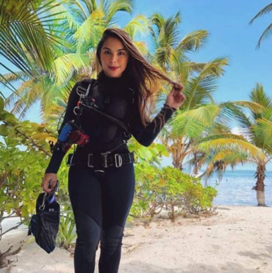 Melodie Treviño, la sexi buceadora mexicana que incendia Instagram